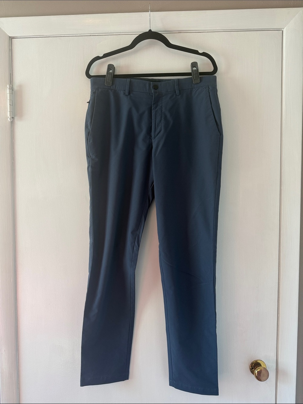 Banana Republic Men’s Navy Slim Chinos